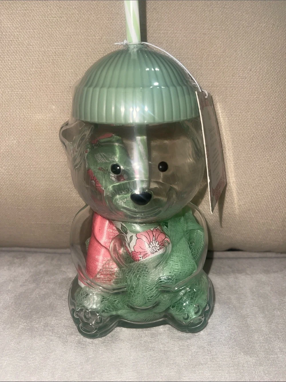 ❤️NEW!!!❤️ RARE AND CUTE! Bear Cup w/straw, mesh pouf, 2 Hand  Cream. $23 each.
